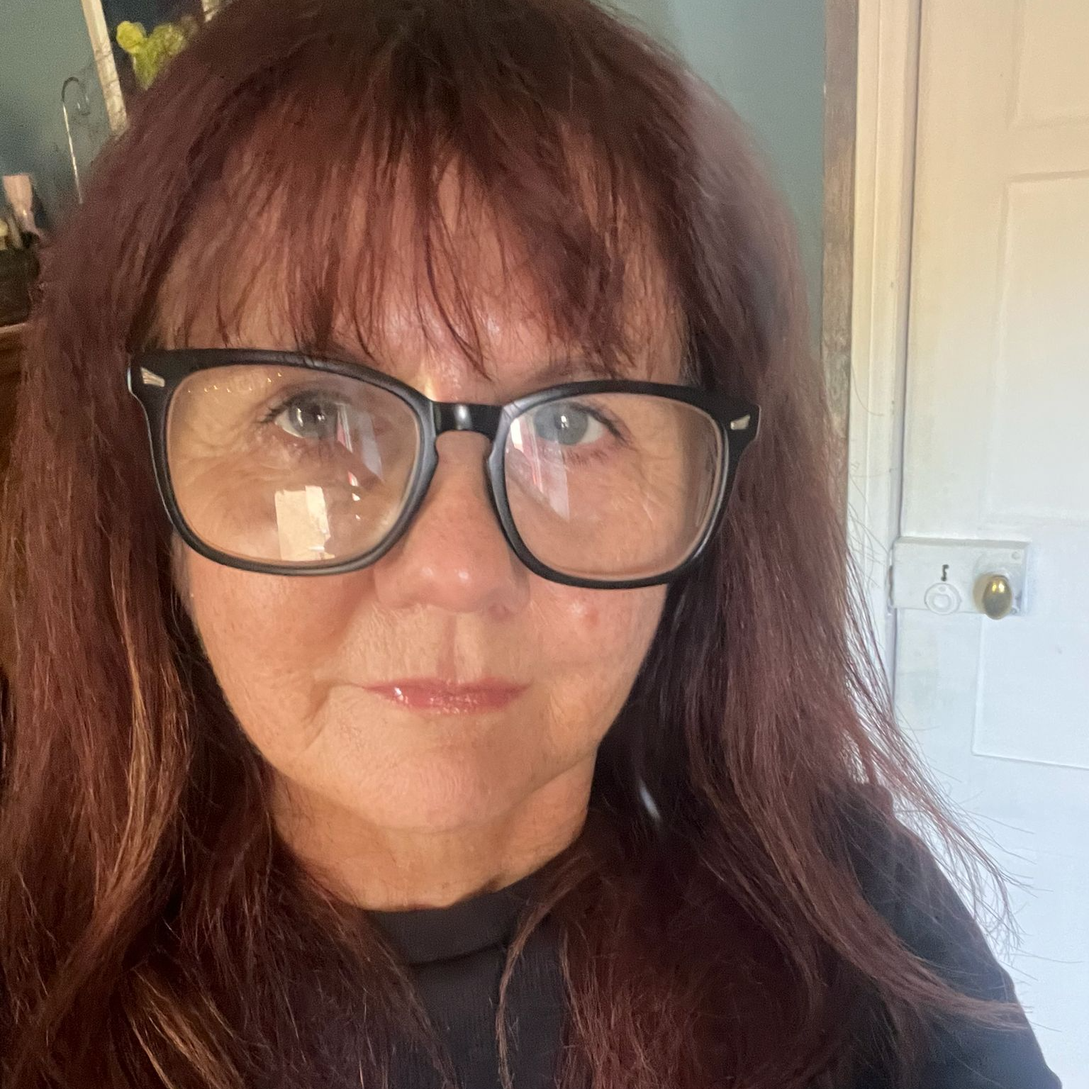 Medium Amanda