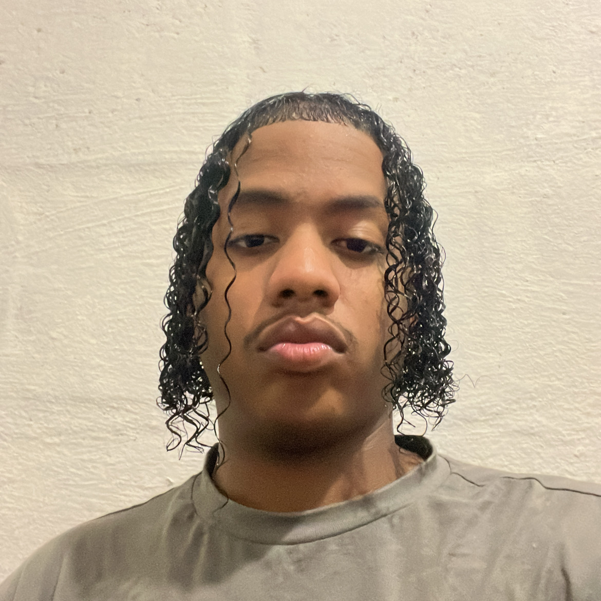 Medium Joshua