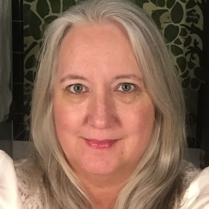Medium Monica